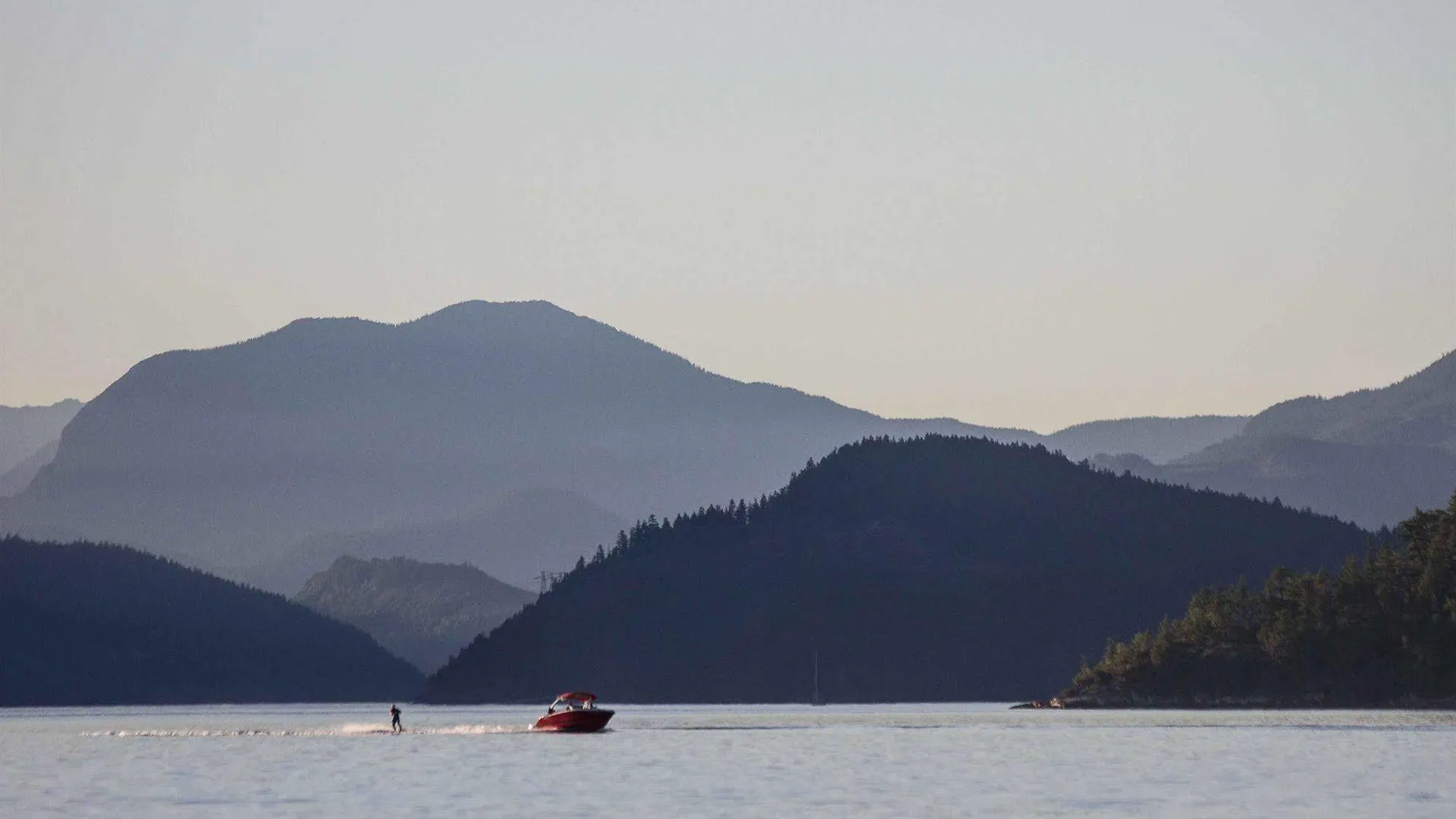 Tranquility Bay Waterfront Inn Sechelt 5*,